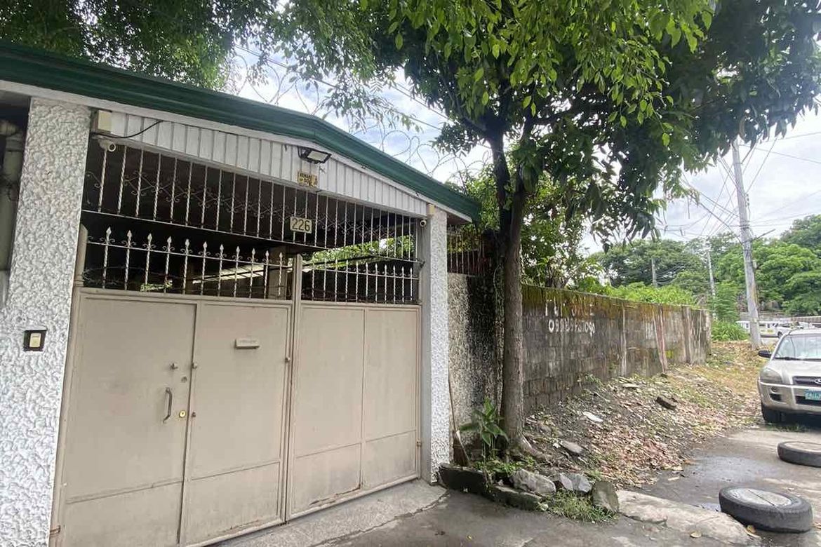 5 Bedroom House for Sale in Malabanias, Angeles, Pampanga – photo 4