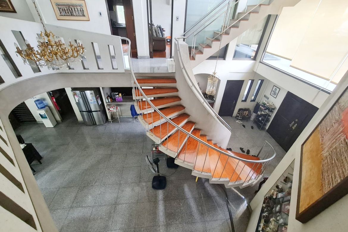 5 Bedroom House for Sale in Malanday, Marikina, Metro Manila