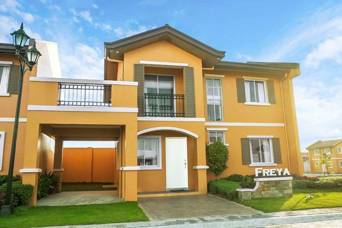 5 Bedroom House for Sale in Malimba, Gapan, Nueva Ecija