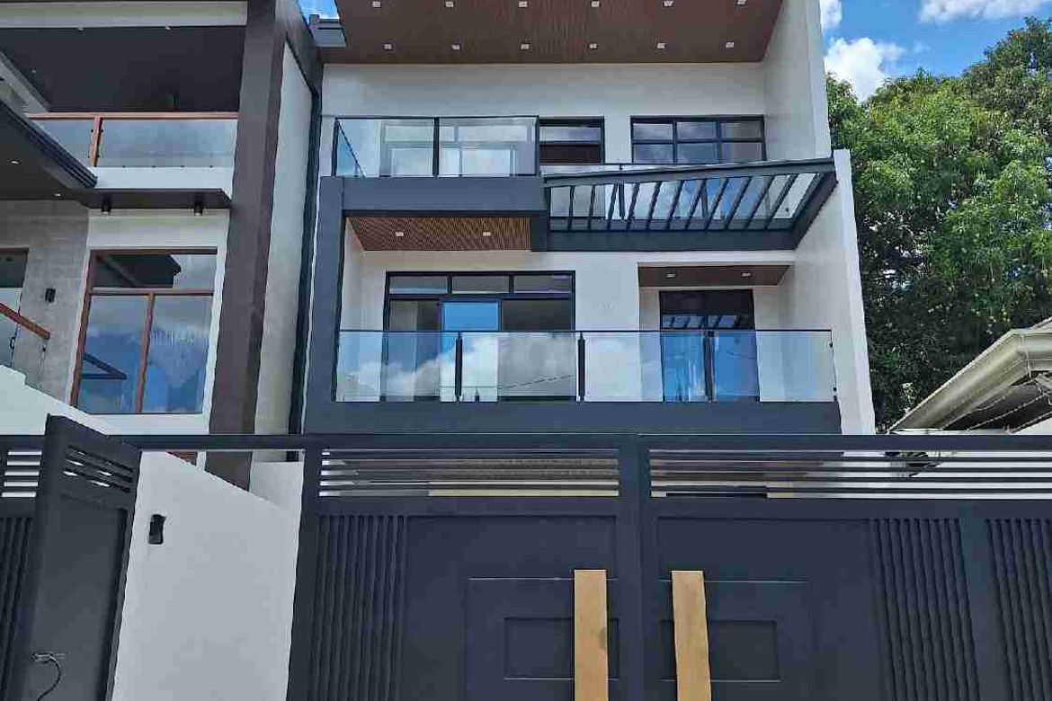 5 Bedroom House for Sale in Mambugan, Antipolo, Rizal