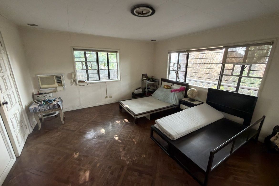 5 Bedroom House for Sale in Manresa, Quezon City, Metro Manila – photo 8
