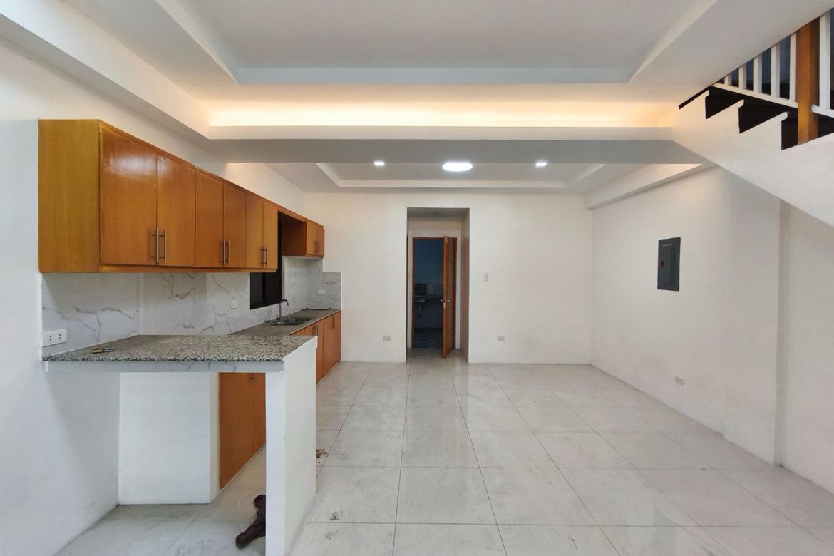 5 Bedroom House for Sale in Manuyo Dos, Las Piñas, Metro Manila – photo 7