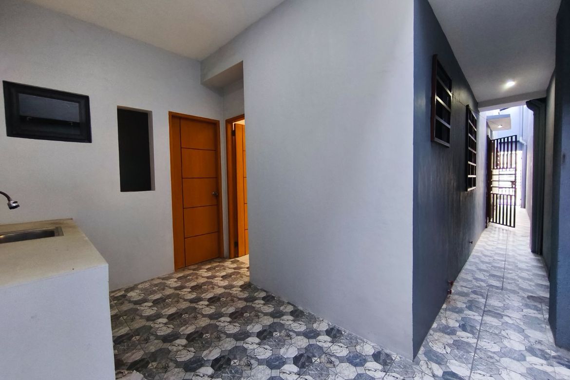 5 Bedroom House for Sale in Manuyo Uno, Las Piñas, Metro Manila – photo 6
