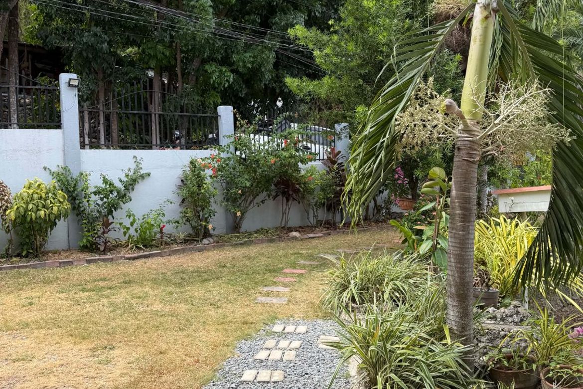 5 Bedroom House for Sale in Mayacabac, Dauis, Bohol – photo 4