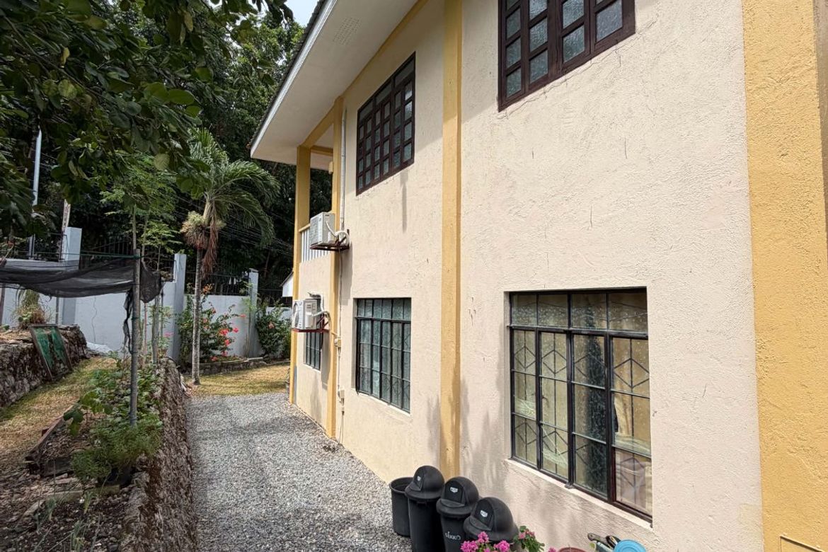 5 Bedroom House for Sale in Mayacabac, Dauis, Bohol – photo 8