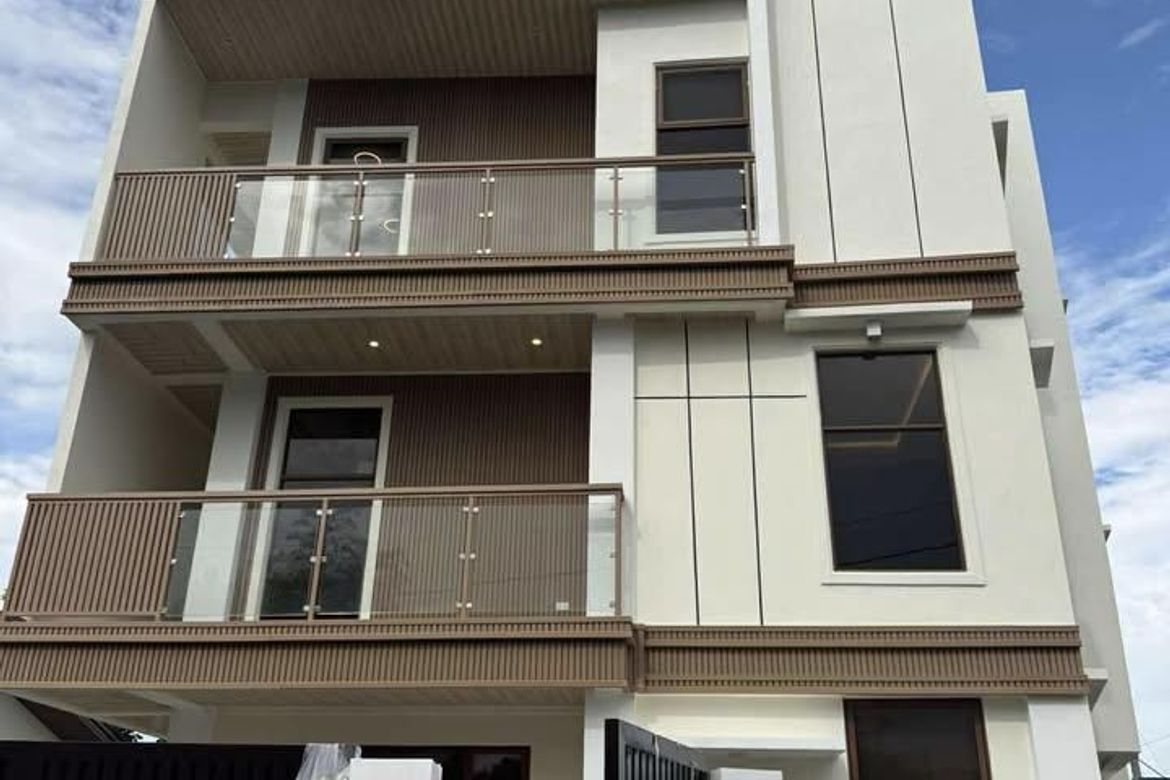 5 Bedroom House for Sale in Mayamot, Antipolo, Rizal