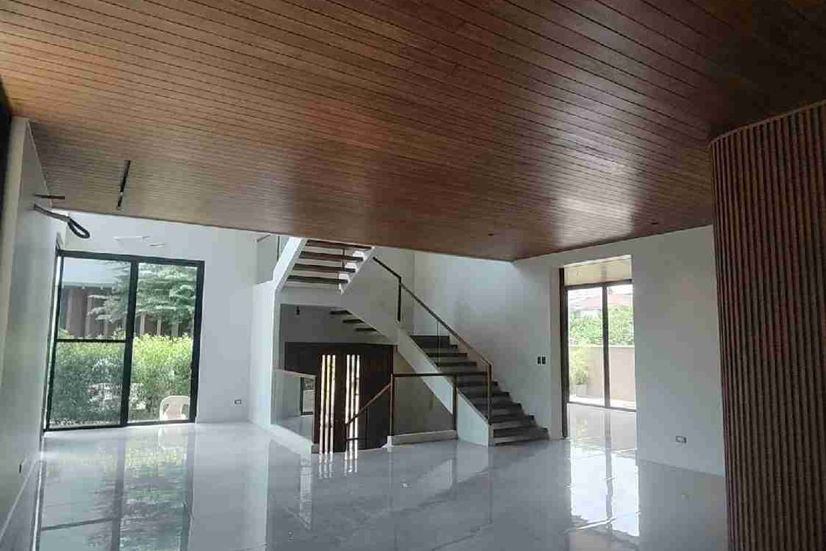 5 Bedroom House for Sale in McKinley Hill, Taguig, Metro Manila – photo 2
