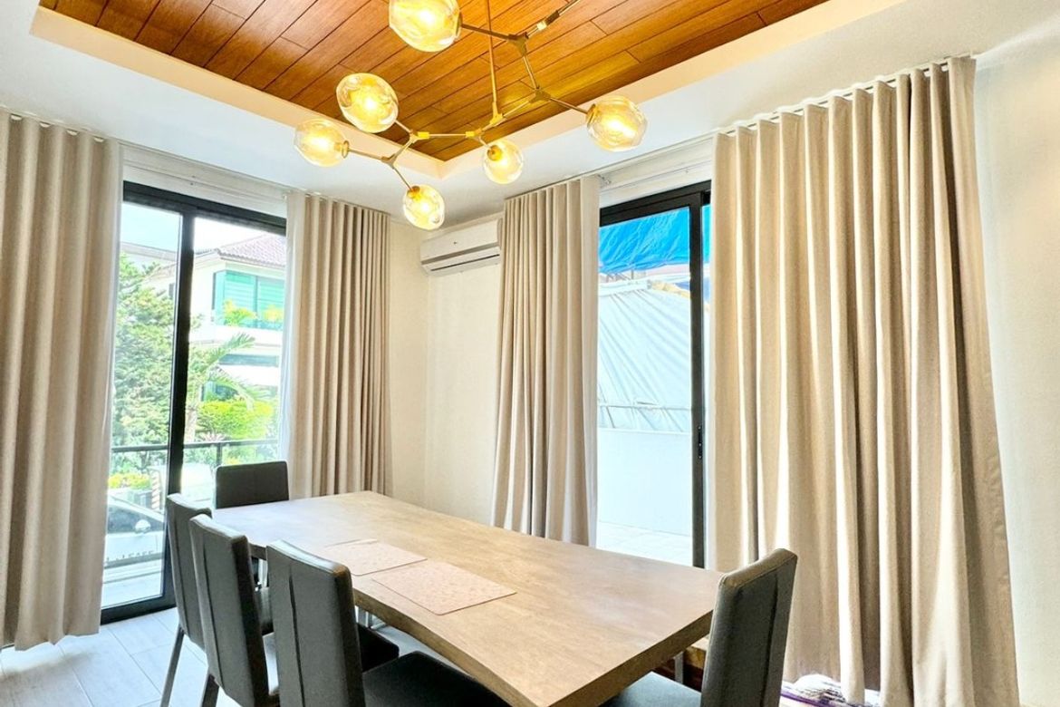 5 Bedroom House for Sale in McKinley Hill, Taguig, Metro Manila – photo 8