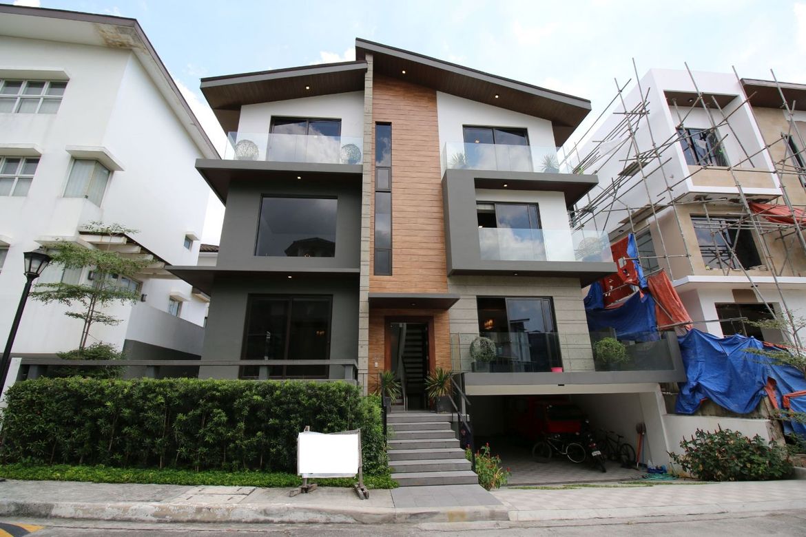 5 Bedroom House for Sale in McKinley Hill, Taguig, Metro Manila – photo 2