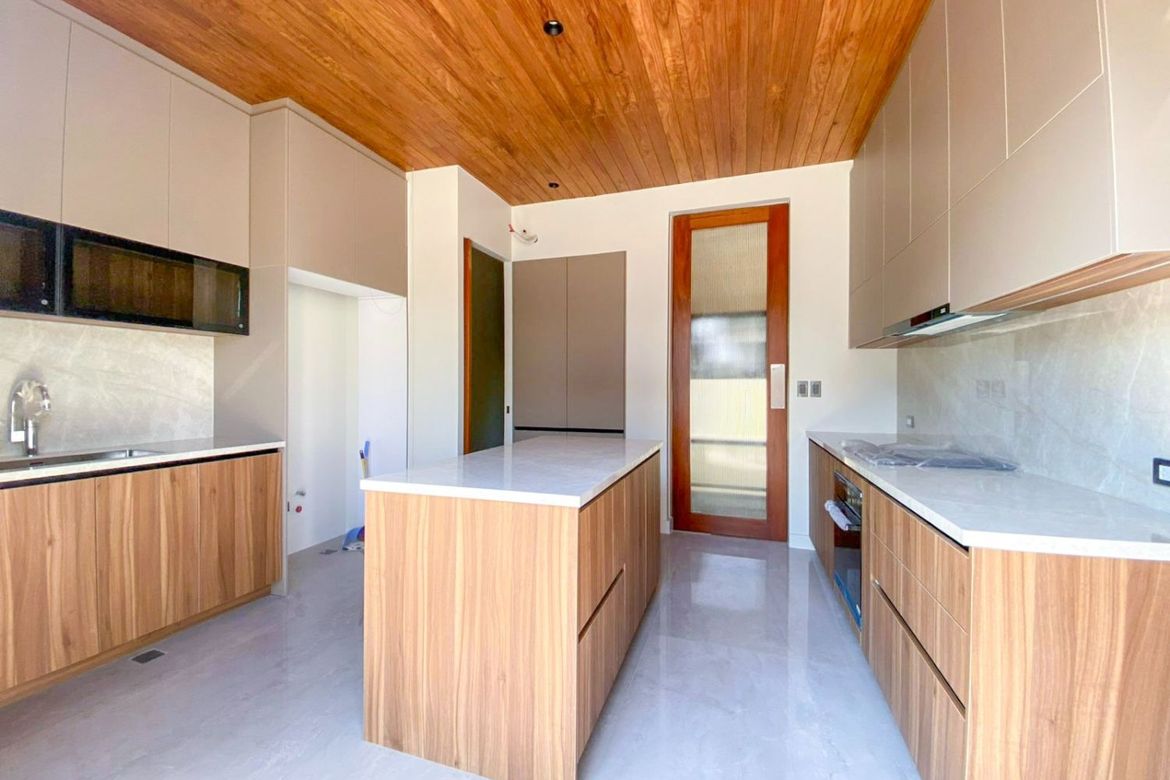 5 Bedroom House for Sale in McKinley Hill, Taguig, Metro Manila – photo 2