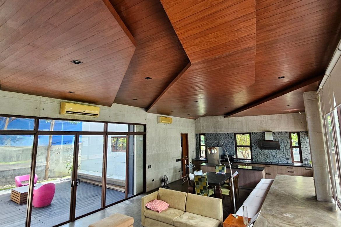 5 Bedroom House for Sale in McKinley Hill Village, McKinley Hill, Taguig, Metro Manila – photo 2