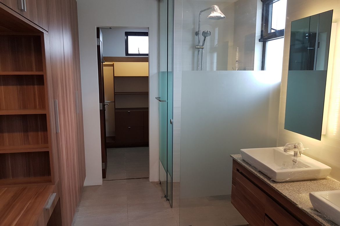 5 Bedroom House for Sale in McKinley Hill Village, McKinley Hill, Taguig, Metro Manila – photo 5