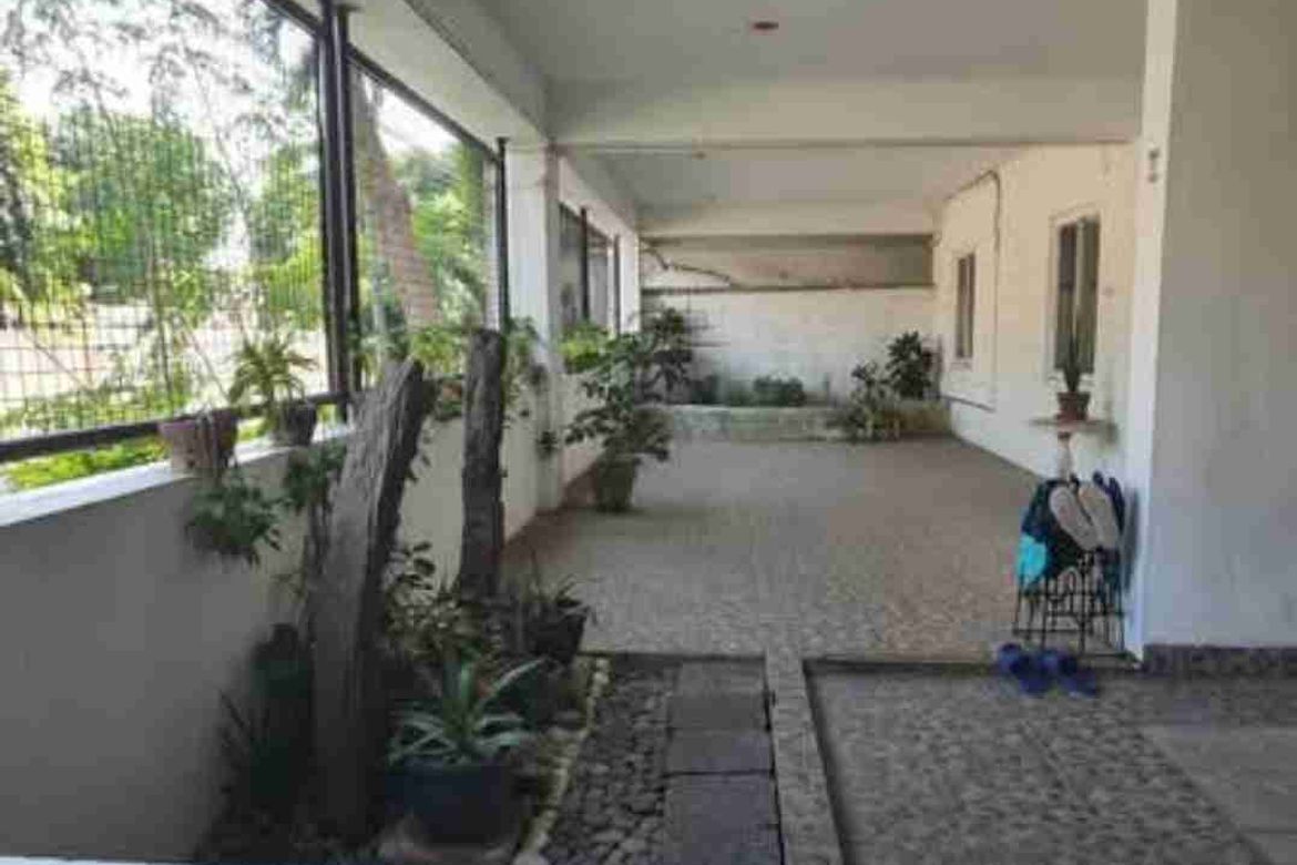 5 Bedroom House for Sale in Merville, Parañaque, Metro Manila – photo 3