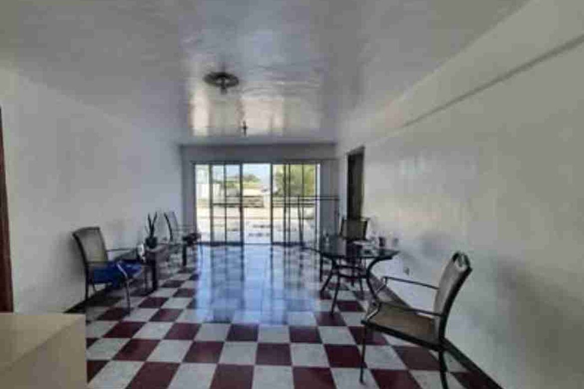 5 Bedroom House for Sale in Merville, Parañaque, Metro Manila – photo 4