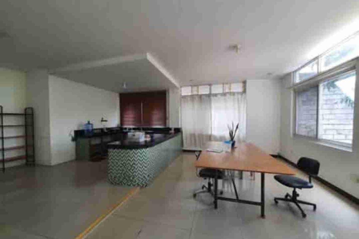 5 Bedroom House for Sale in Merville, Parañaque, Metro Manila – photo 7