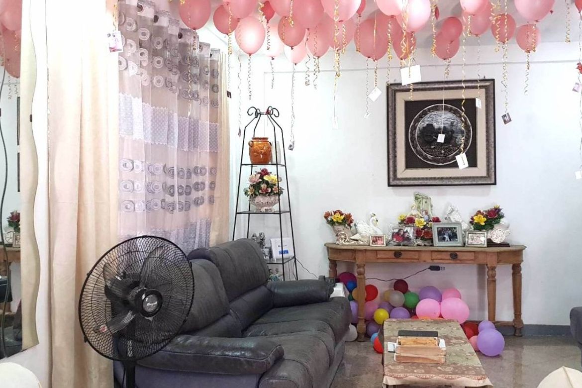 5 Bedroom House for Sale in Molino IV, Bacoor, Cavite