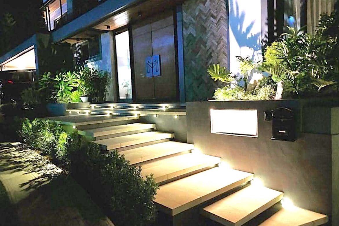 5 Bedroom House for Sale in Molino IV, Bacoor, Cavite