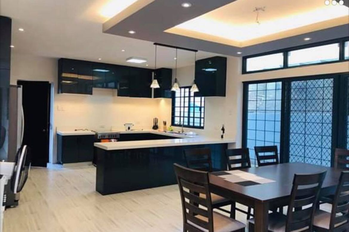 5 Bedroom House for Sale in Montclair Highlands, Calinan, Davao City, Davao del Sur