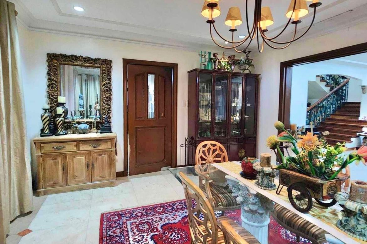 5 Bedroom House for Sale in Moonwalk, Parañaque, Metro Manila – photo 7