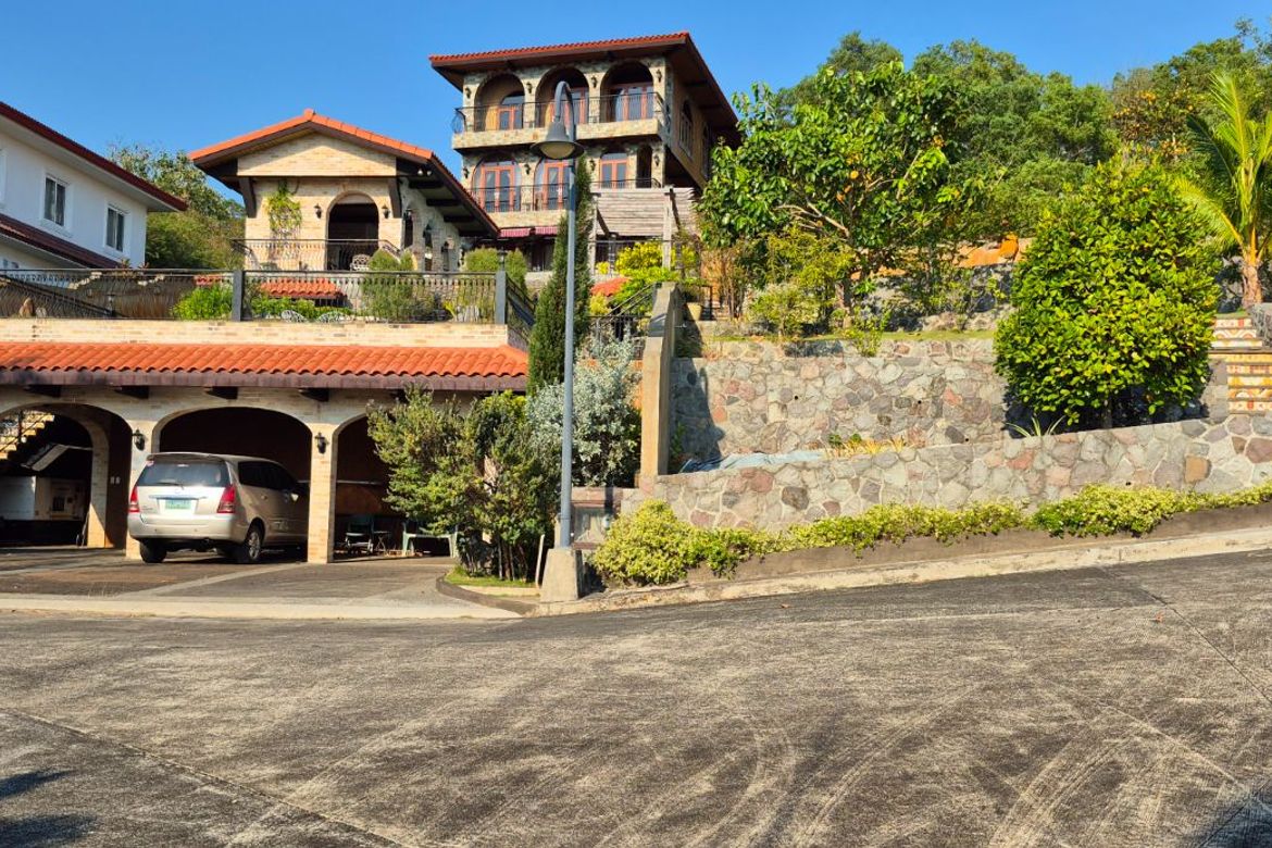 5 Bedroom House for Sale in Natipuan, Nasugbu, Batangas – photo 2
