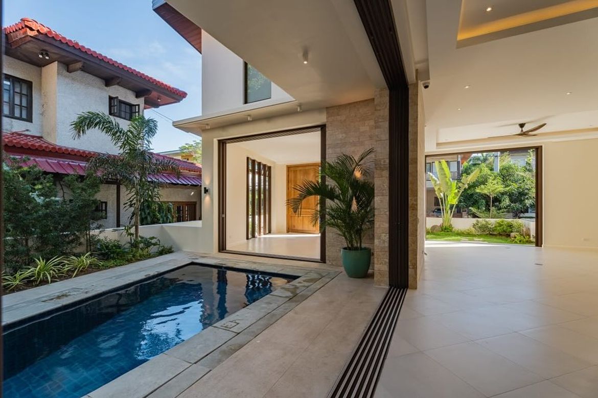 5 Bedroom House for Sale in New Alabang Village, Muntinlupa, Metro Manila – photo 4