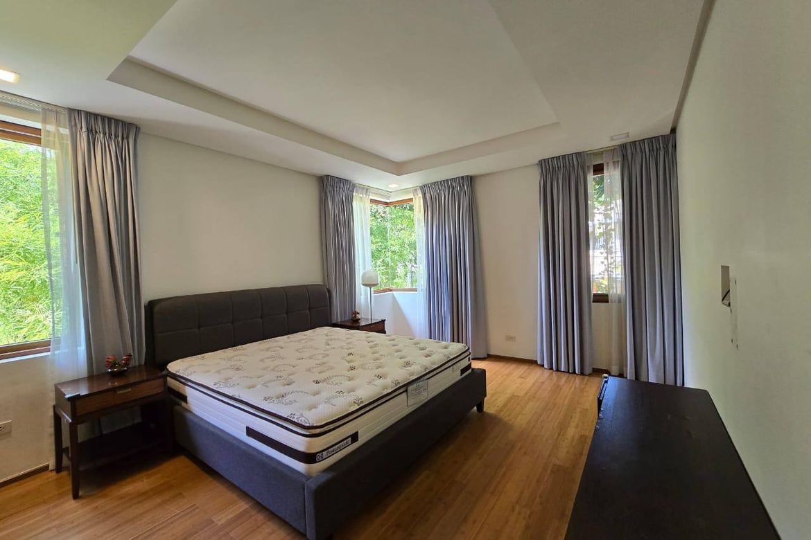5 Bedroom House for Sale in New Alabang Village, Muntinlupa, Metro Manila – photo 3