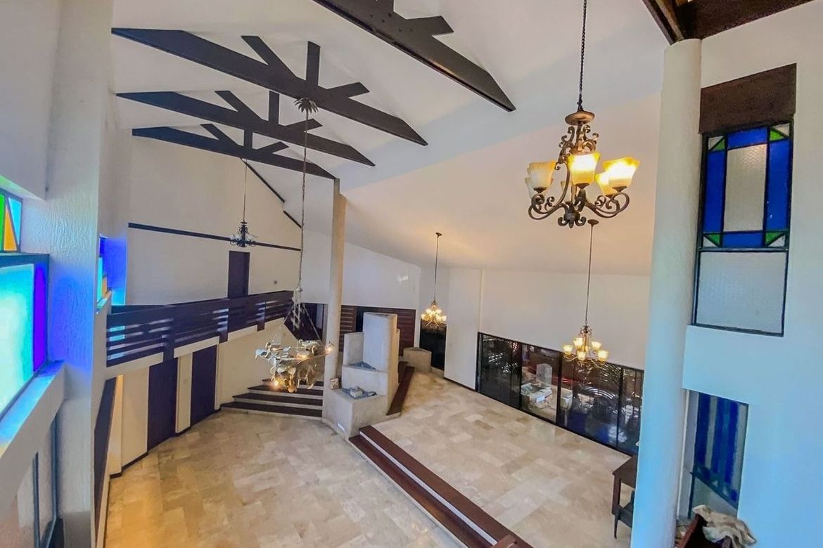 5 Bedroom House for Sale in New Alabang Village, Muntinlupa, Metro Manila – photo 4