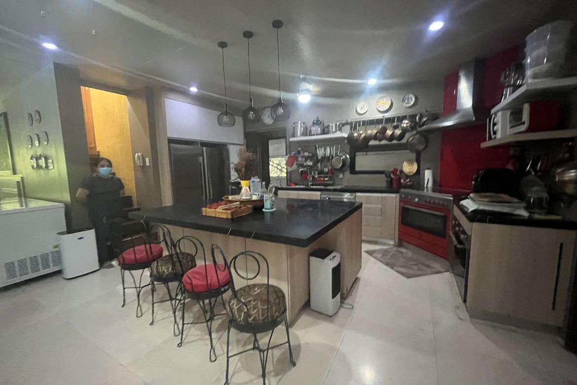5 Bedroom House for Sale in New Alabang Village, Muntinlupa, Metro Manila – photo 6