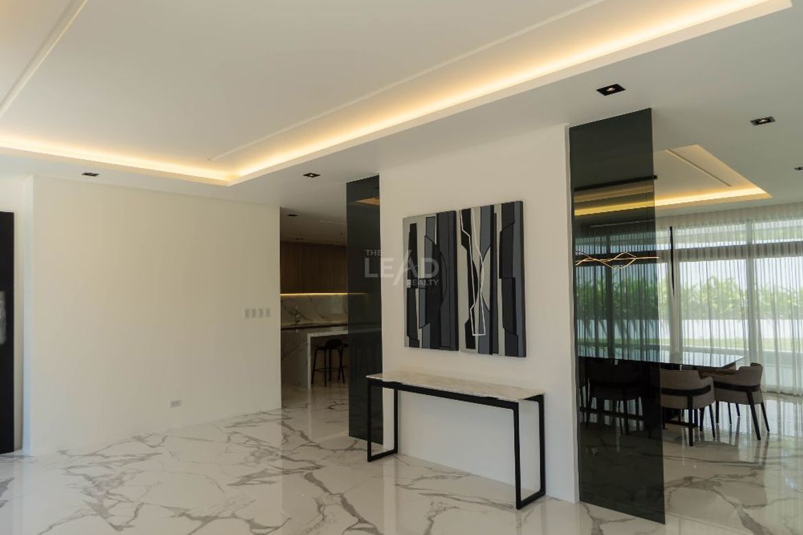 5 Bedroom House for Sale in New Alabang Village, Muntinlupa, Metro Manila – photo 2