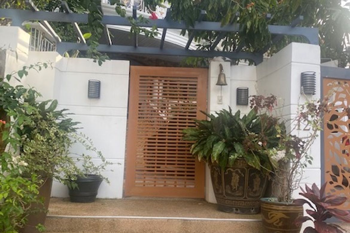 5 Bedroom House for Sale in New Alabang Village, Muntinlupa, Metro Manila – photo 3