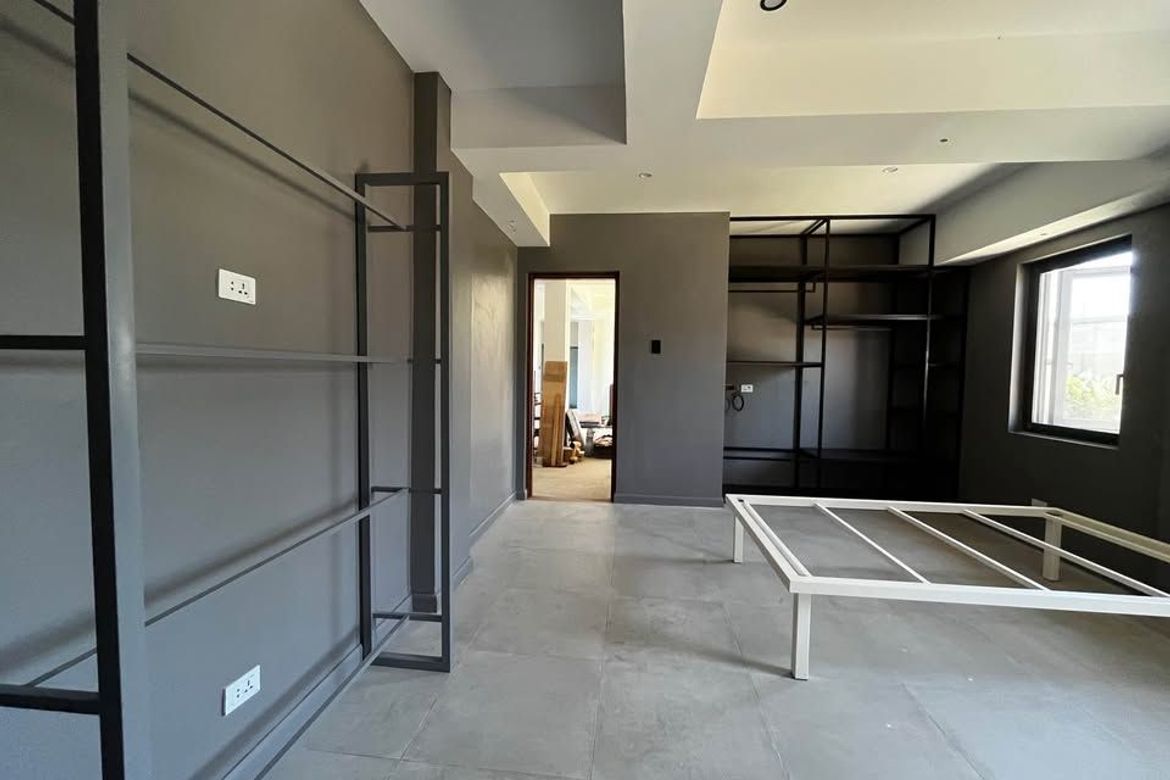 5 Bedroom House for Sale in Niyugan, Laurel, Batangas – photo 6