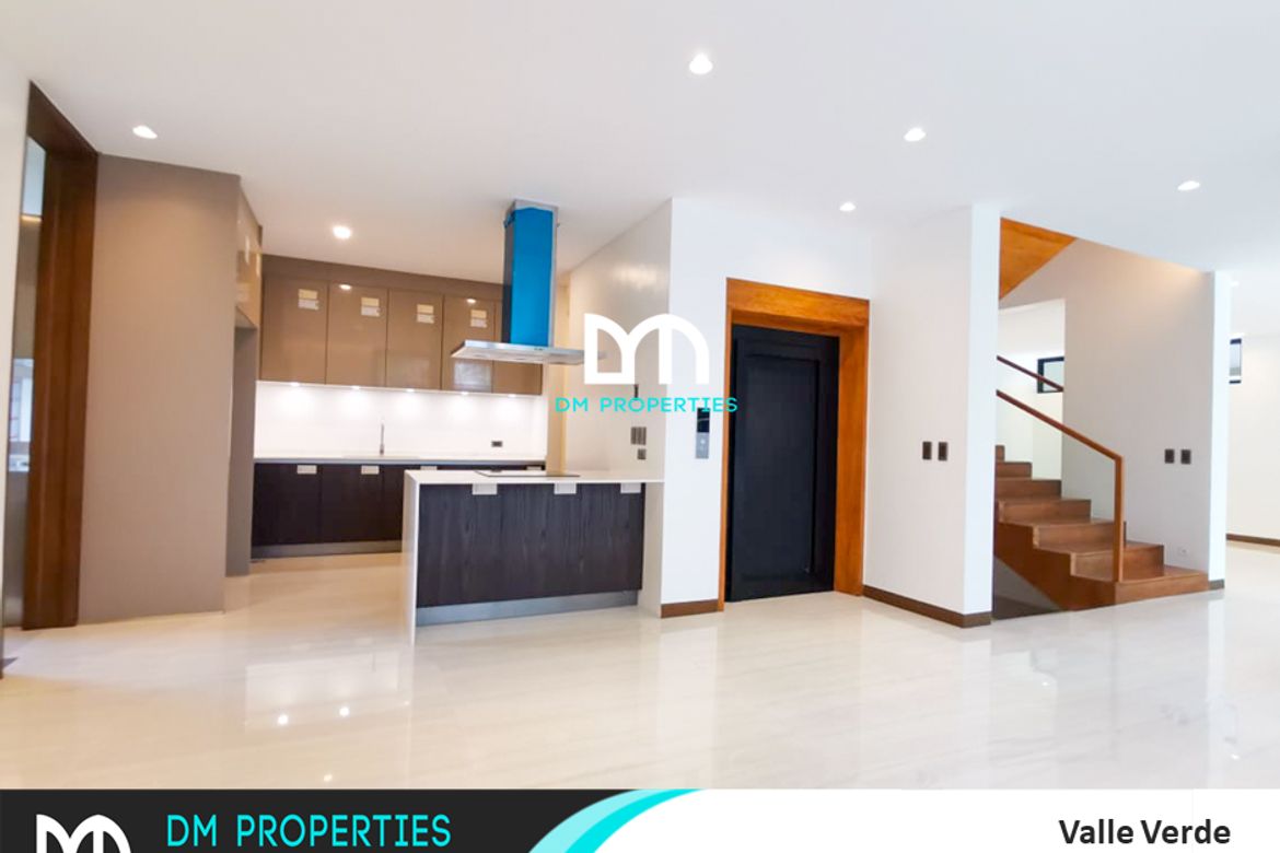 5 Bedroom House for Sale in Oranbo, Pasig, Metro Manila – photo 2