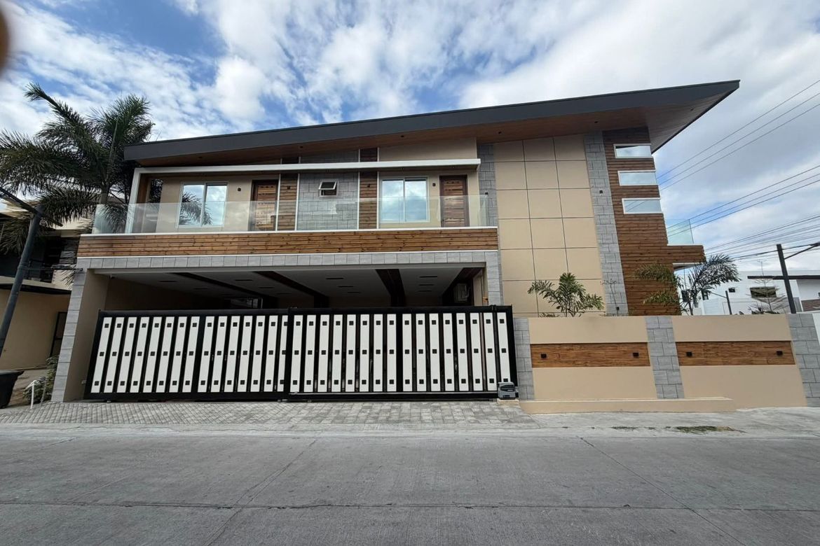 5 Bedroom House for Sale in Pampang, Angeles, Pampanga – photo 2