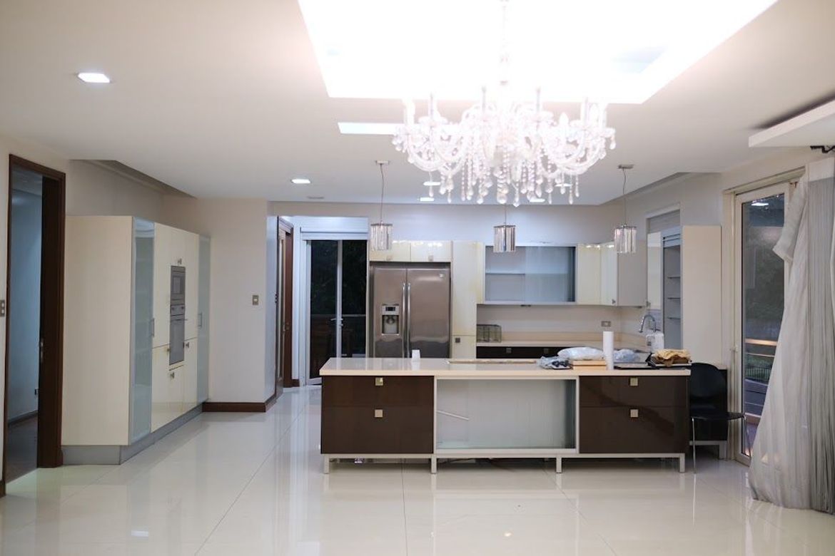 5 Bedroom House for Sale in Pansol, Quezon City, Metro Manila – photo 8