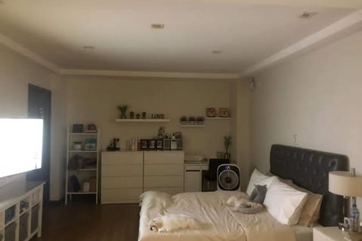 5 Bedroom House for Sale in Pedro Cruz, San Juan, Metro Manila near LRT-2 J. Ruiz – photo 4