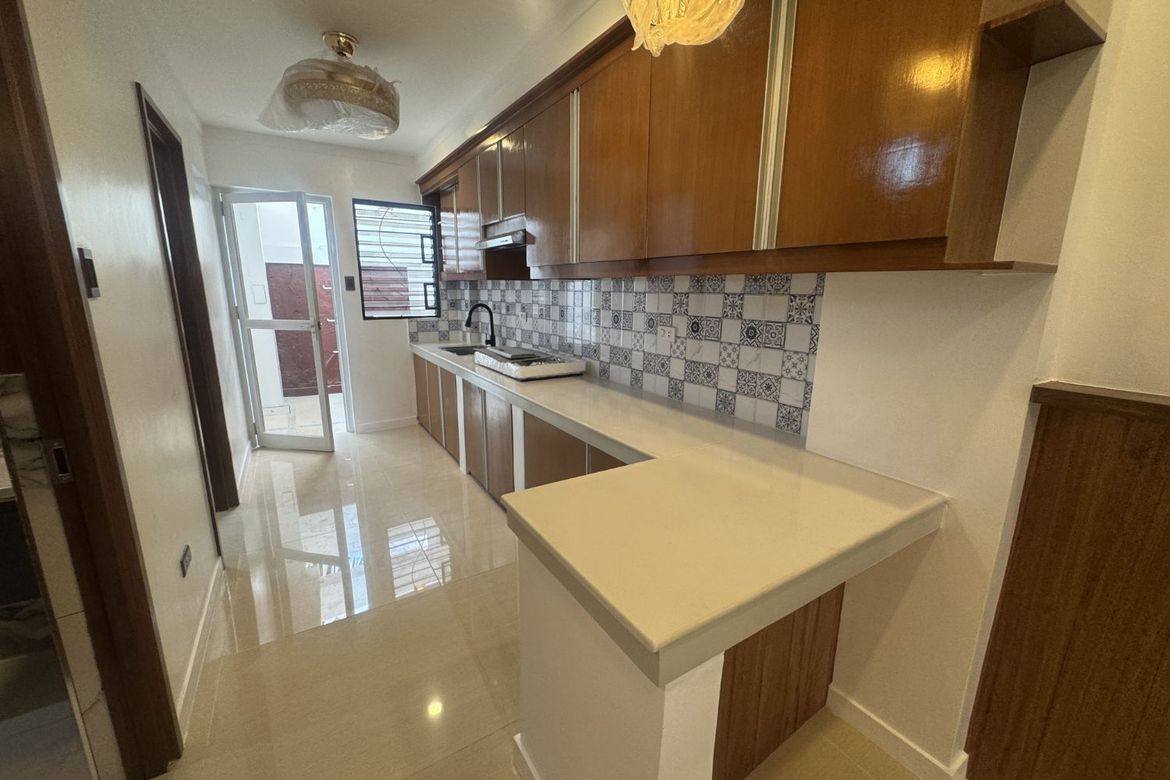 5 Bedroom House for Sale in Pilar, Las Piñas, Metro Manila – photo 6