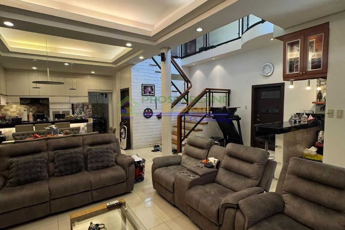5 Bedroom House for Sale in Plainview, Mandaluyong, Metro Manila near MRT-3 Boni – photo 2