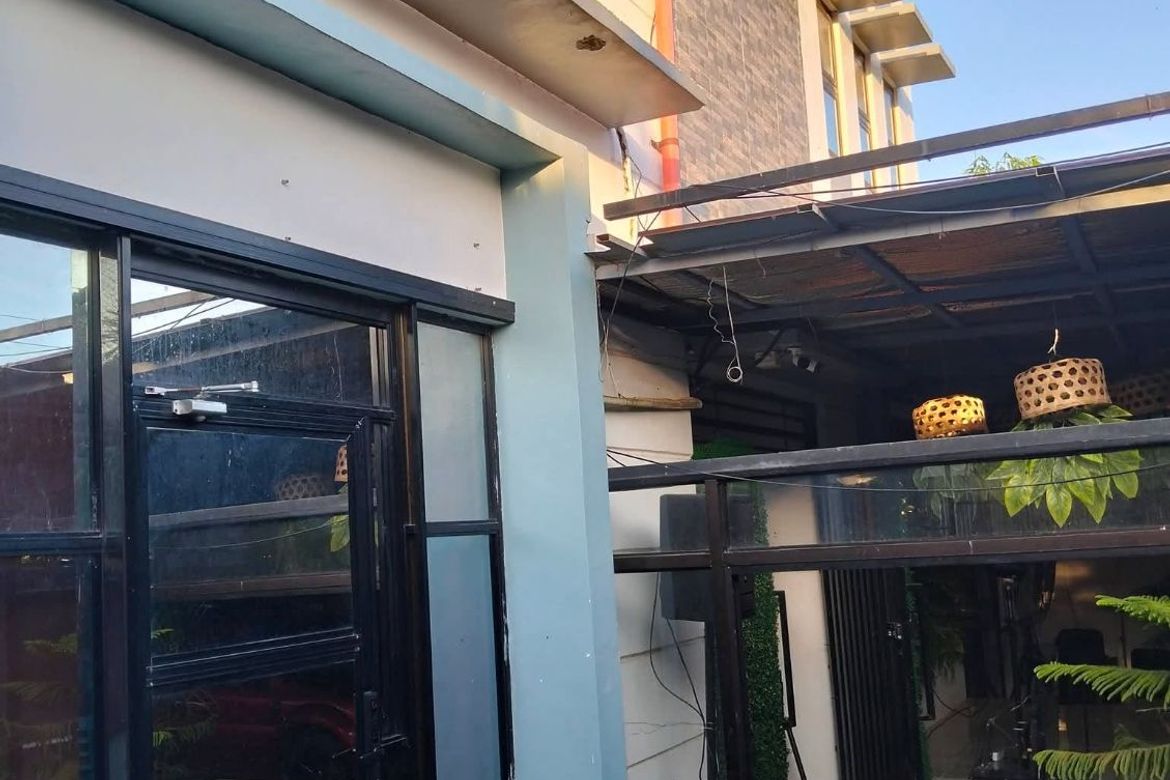 5 Bedroom House for Sale in Poblacion Central, General Tinio, Nueva Ecija