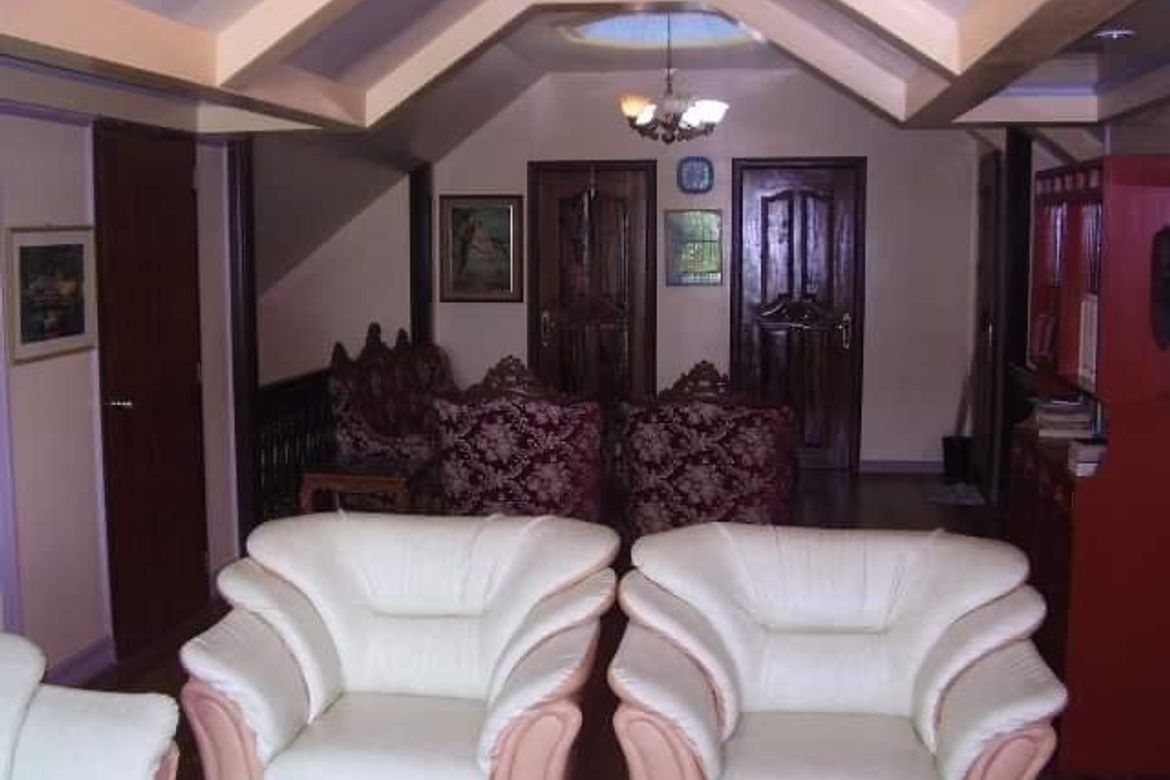 5 Bedroom House for Sale in Poblacion, San Antonio, Nueva Ecija – photo 8