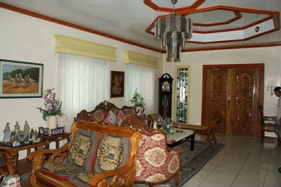 5 Bedroom House for Sale in Poblacion, San Isidro, Nueva Ecija – photo 7