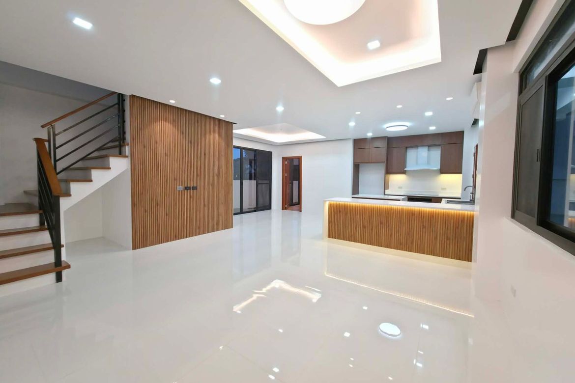 5 Bedroom House for Sale in Pooc, Talisay, Cebu – photo 4