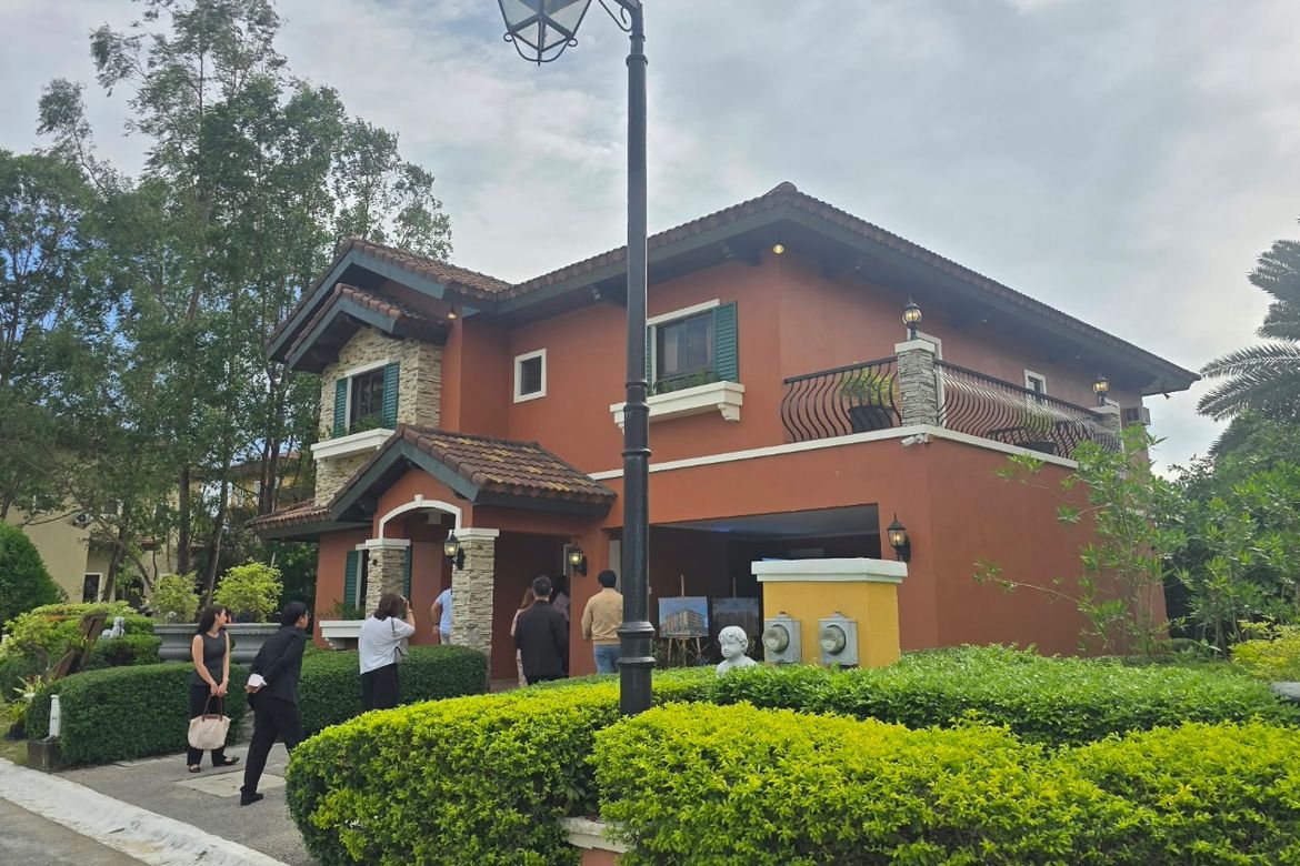 5 Bedroom House for Sale in Portofino Heights, Almanza Dos, Las Piñas, Metro Manila – photo 6