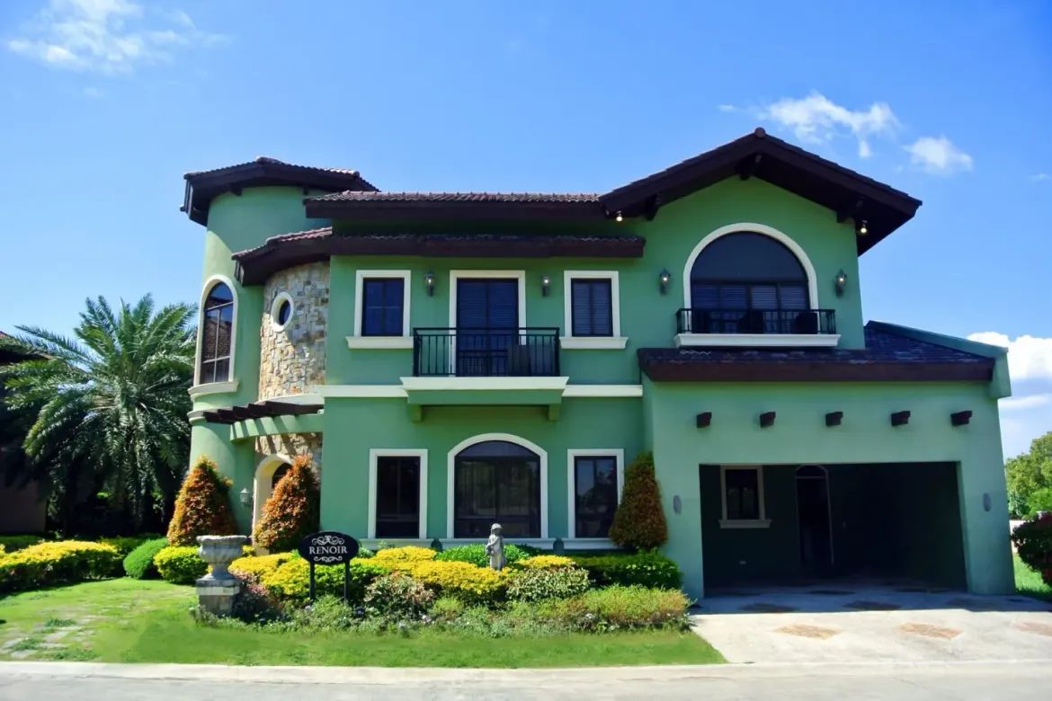 5 Bedroom House for Sale in Portofino South, Poblacion, Muntinlupa, Metro Manila