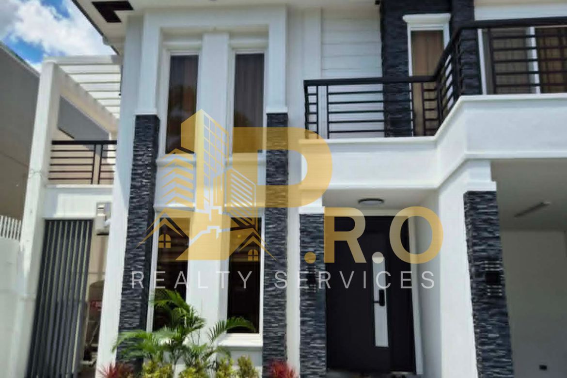 5 Bedroom House for Sale in Pulung Maragul, Angeles, Pampanga