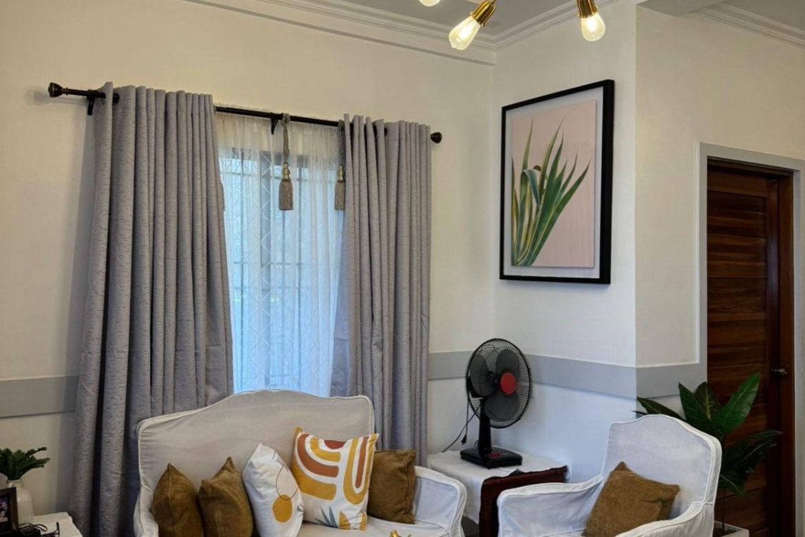 5 Bedroom House for Sale in Ridgemont Executive Village, Dolores, Taytay, Rizal
