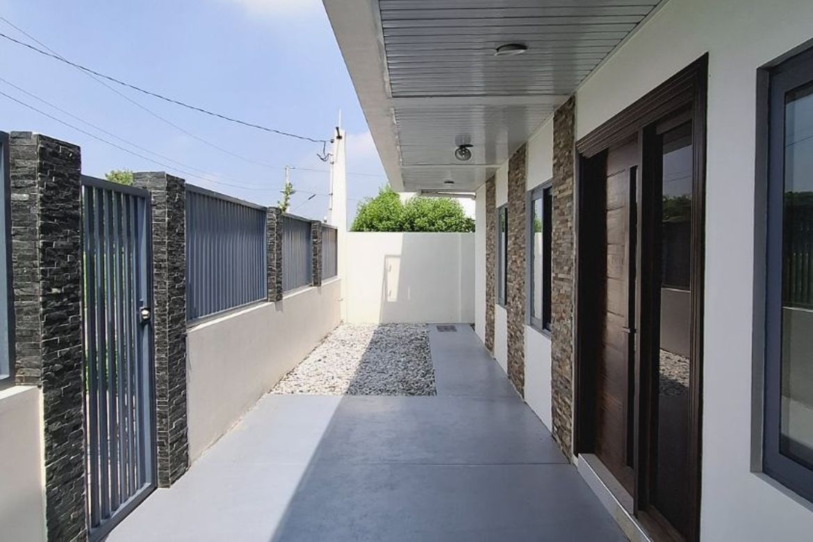 5 Bedroom House for Sale in Sabanilla, Mexico, Pampanga – photo 2