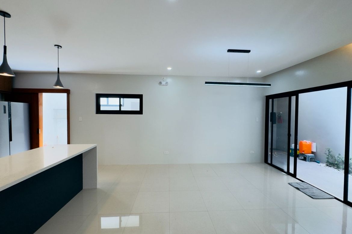 5 Bedroom House for Sale in Salawag, Dasmariñas, Cavite – photo 8