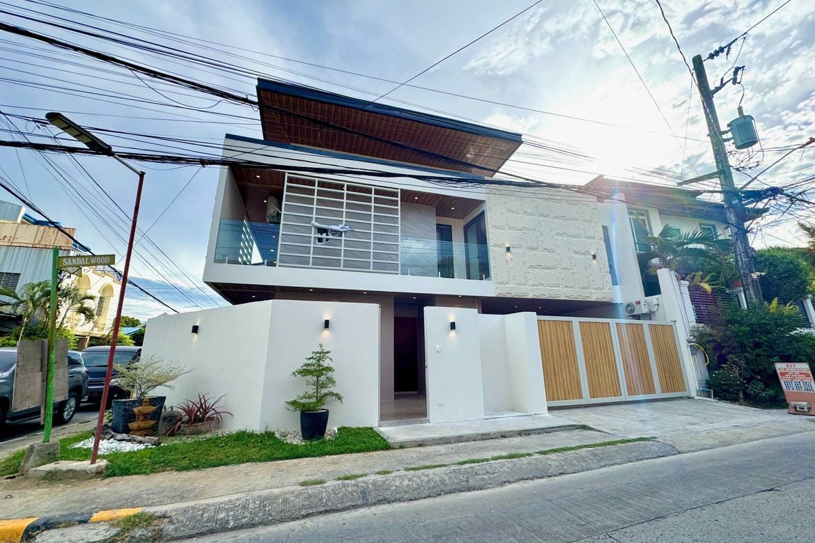 5 Bedroom House for Sale in San Andres, Cainta, Rizal