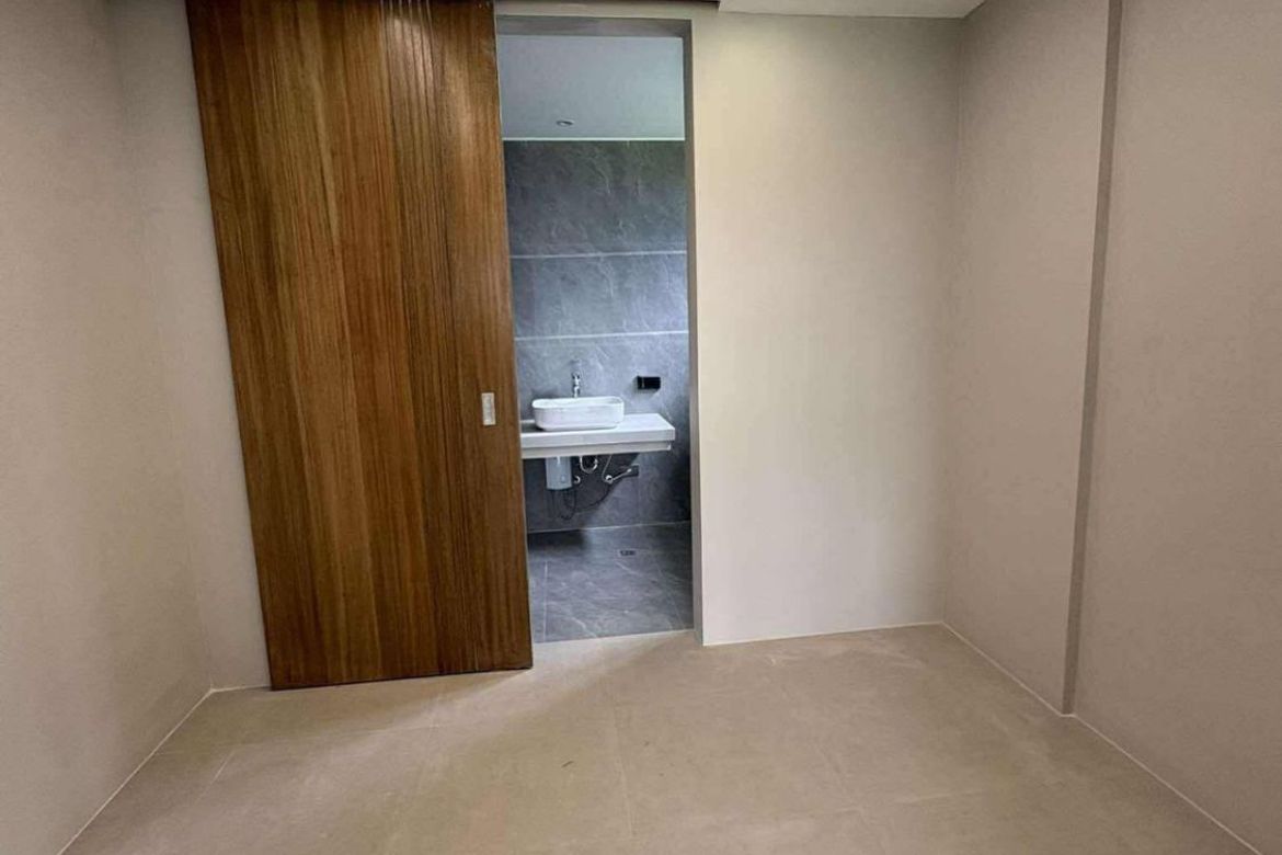 5 Bedroom House for Sale in San Andres, Cainta, Rizal – photo 8