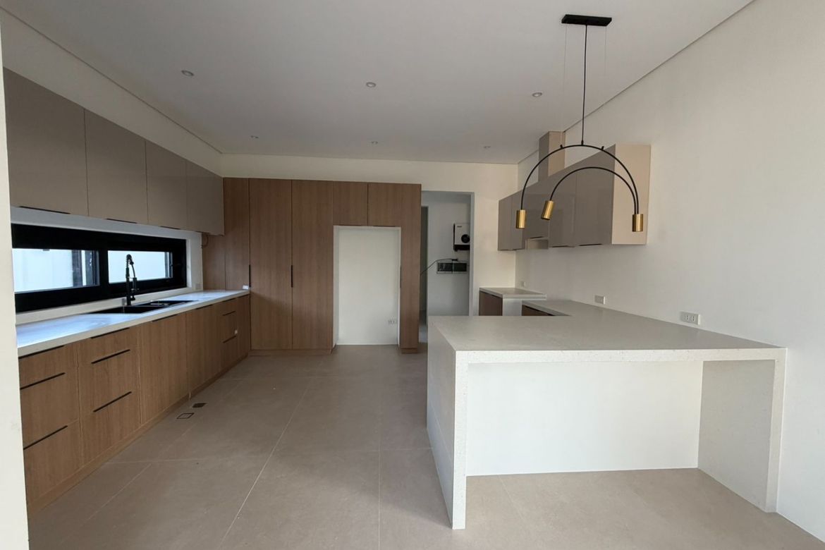 5 Bedroom House for Sale in San Francisco, Biñan, Laguna – photo 5